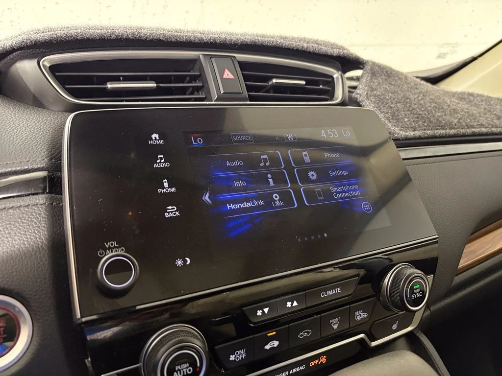 Used 2017  Honda EX image 24