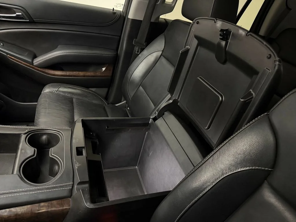 Used 2019 Silver Ice Metallic Chevrolet LT image 31