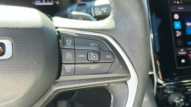 Certified Used 2023 White Jeep Altitude image 14