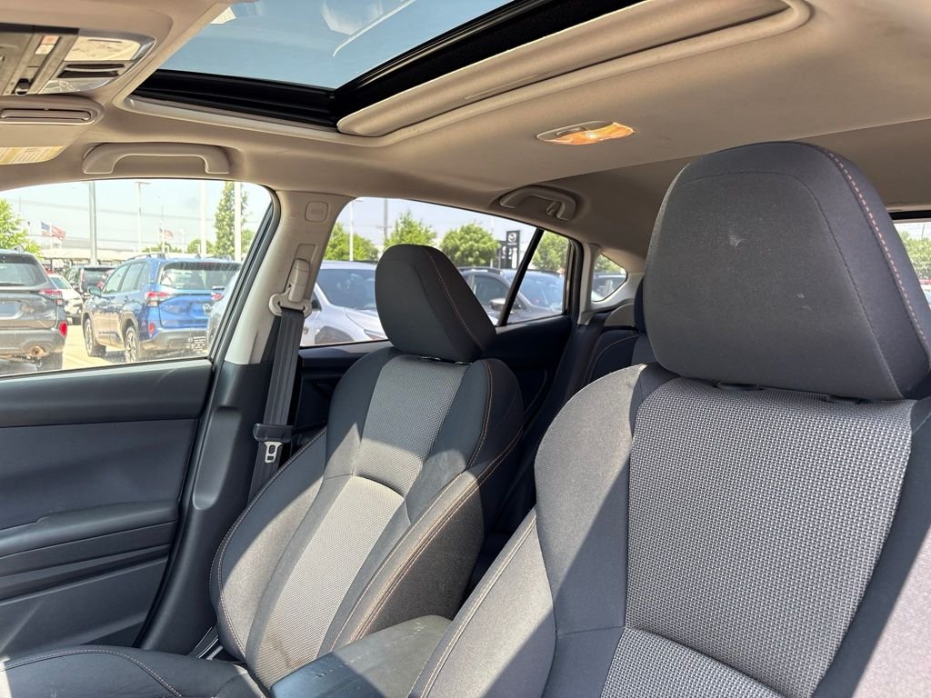 Used 2019 Black Subaru 2.0i Premium image 4