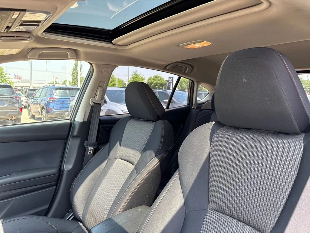 Used 2019 Black Subaru 2.0i Premium image 4