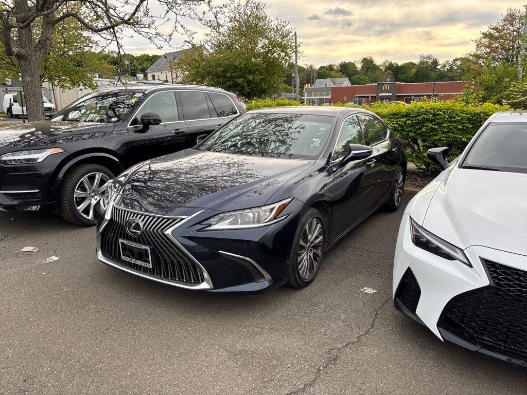 2019 Lexus ES 350 350's photo