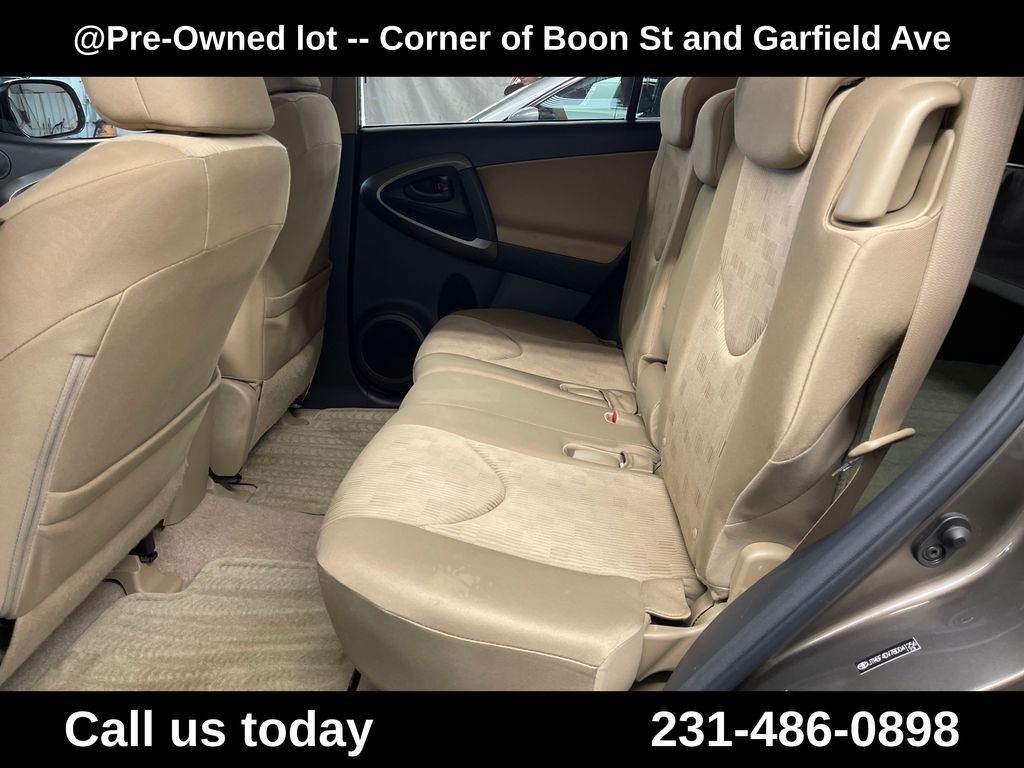 Used 2011 Brown Toyota Base image 25