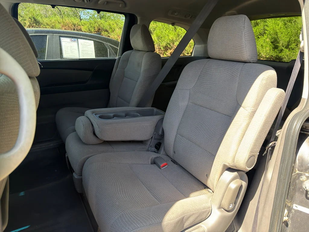 Used 2012 Polished Metal Metallic Honda EX image 11
