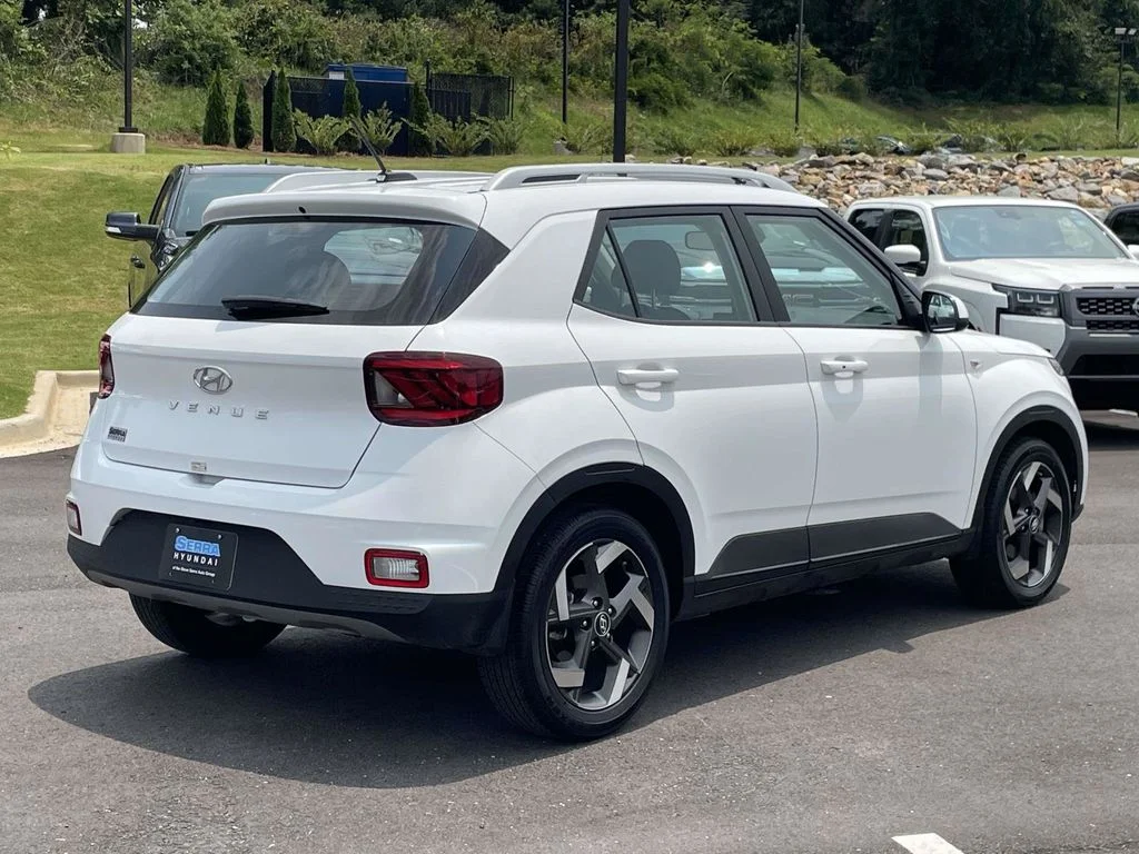 Certified Used 2025 White Hyundai SEL image 3