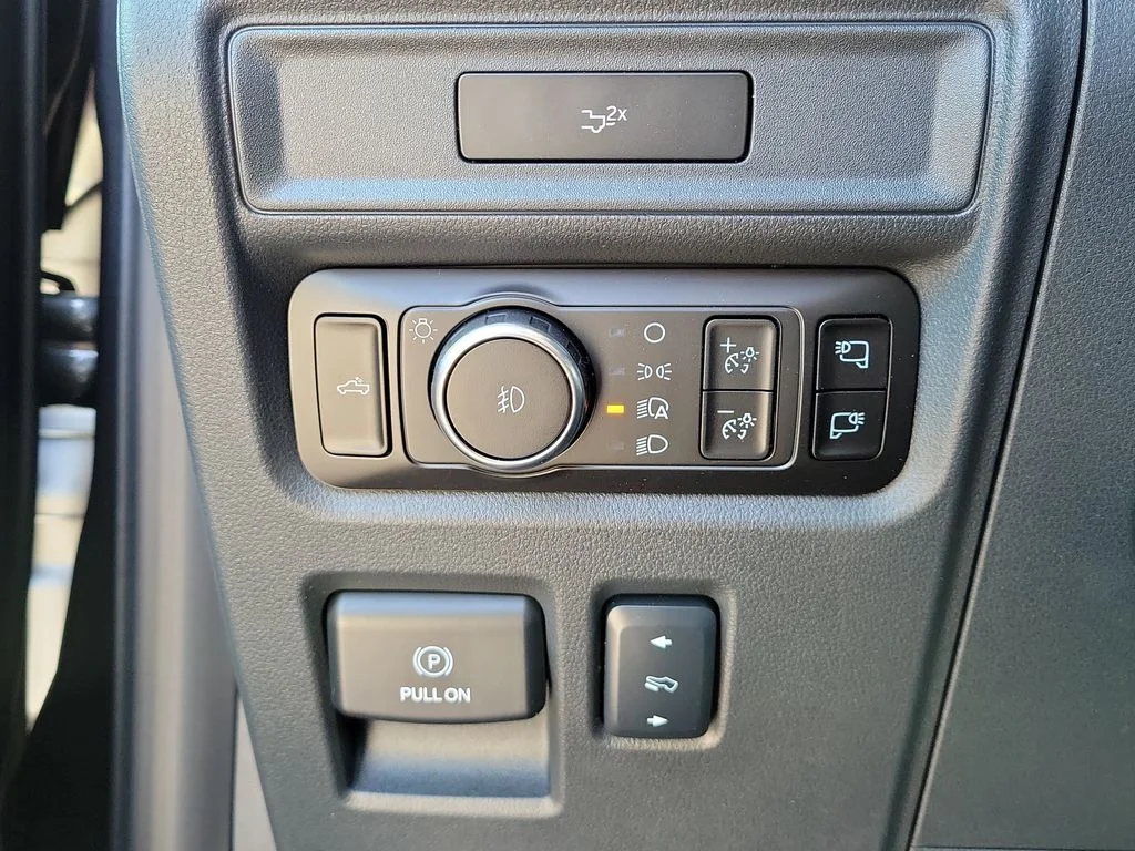 New 2026 Carbonized Gray Metallic Ford Lariat® image 26