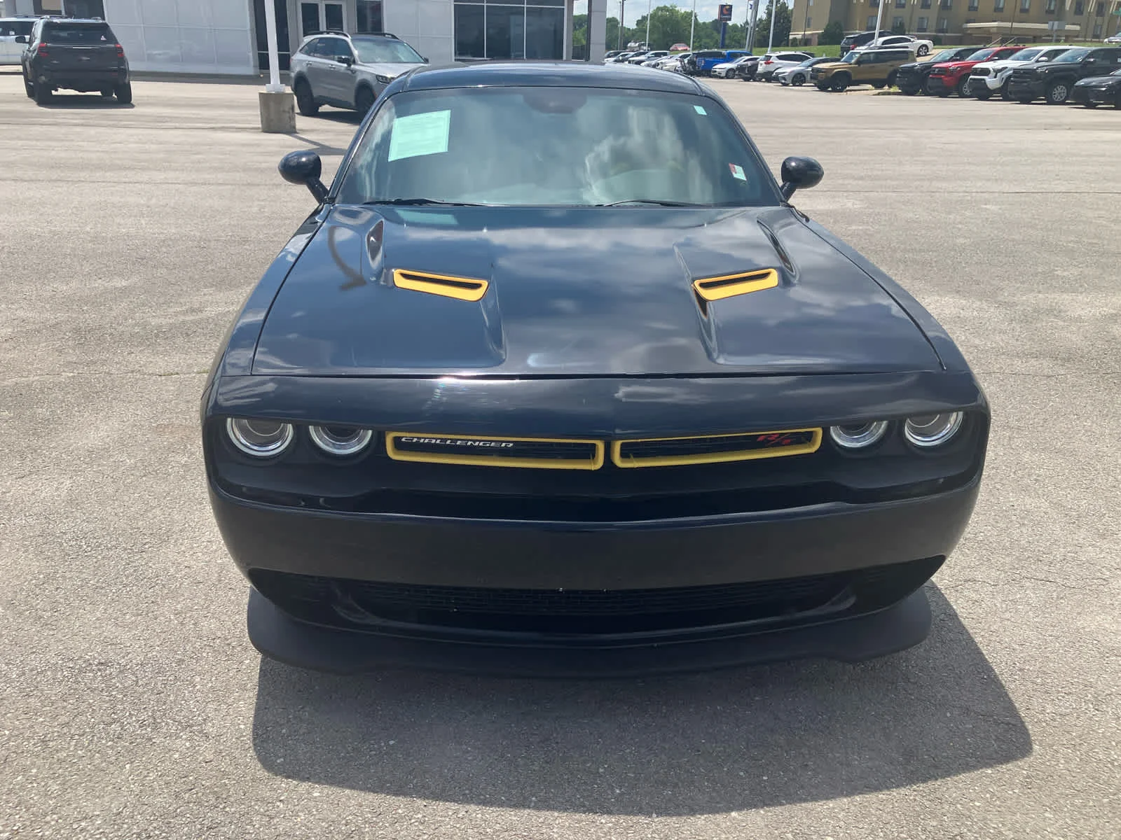 Used 2019 Pitch Black Clearcoat Dodge R/T image 2