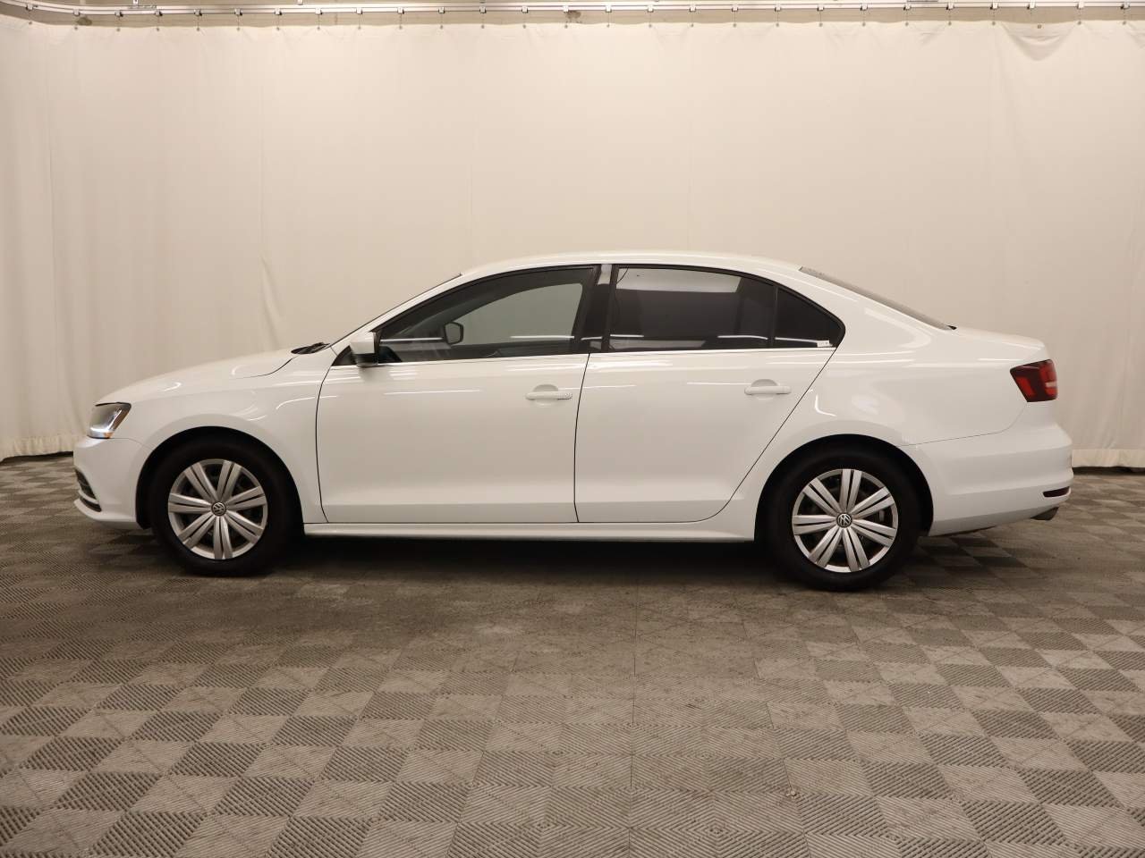3VW2B7AJ4HM339269