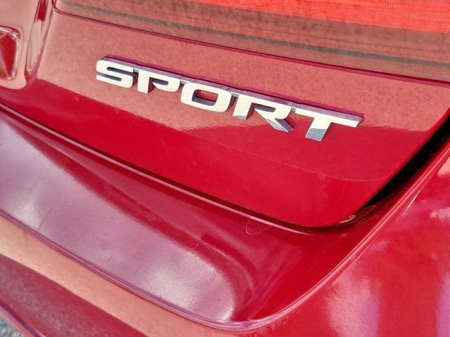 Used 2017 Basque Red Pearl II Honda Sport image 7