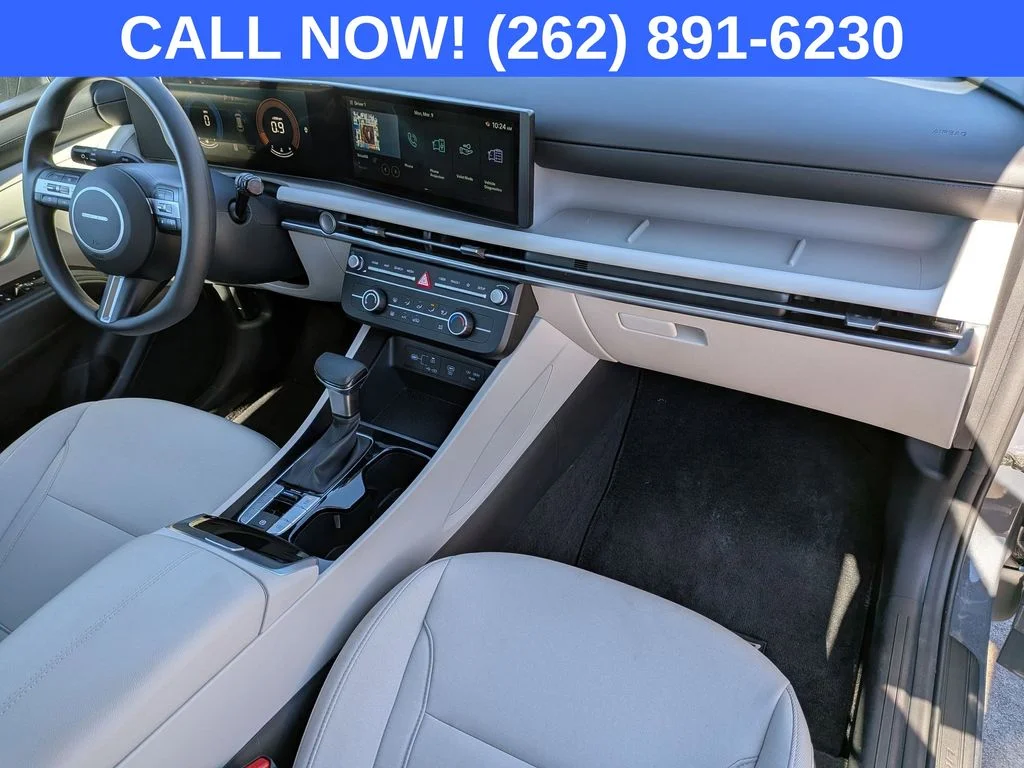 Certified Used 2025 Gray Hyundai SE image 29
