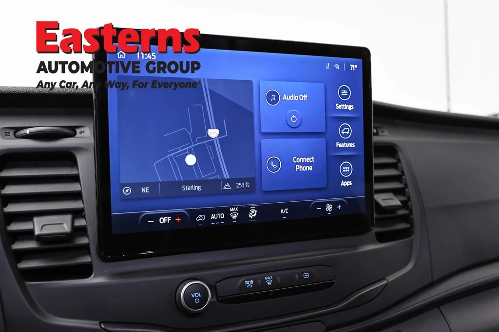 Used 2022 White Ford Base image 18