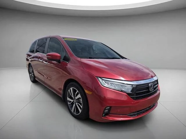 Used 2022 Radiant Red Metallic II Honda Touring image 7
