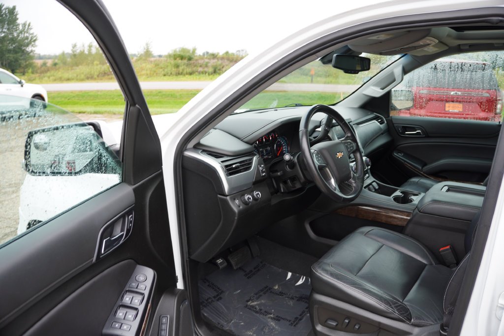 Used 2019 White Chevrolet LT image 15
