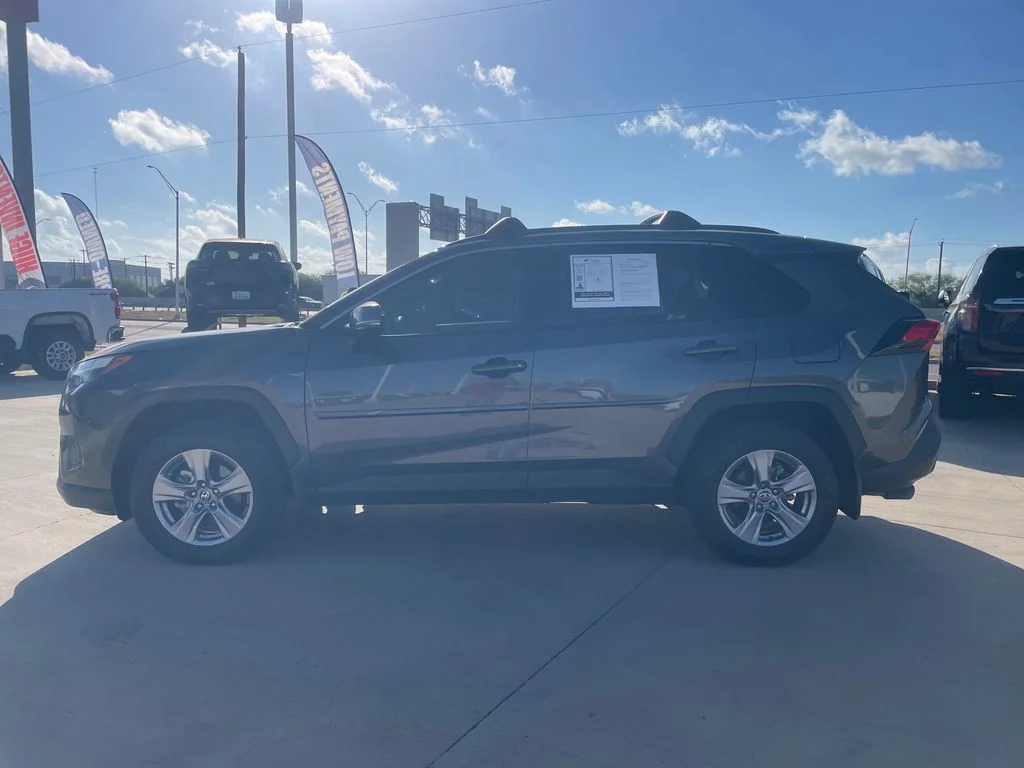 Used 2025 Gray Toyota XLE image 2
