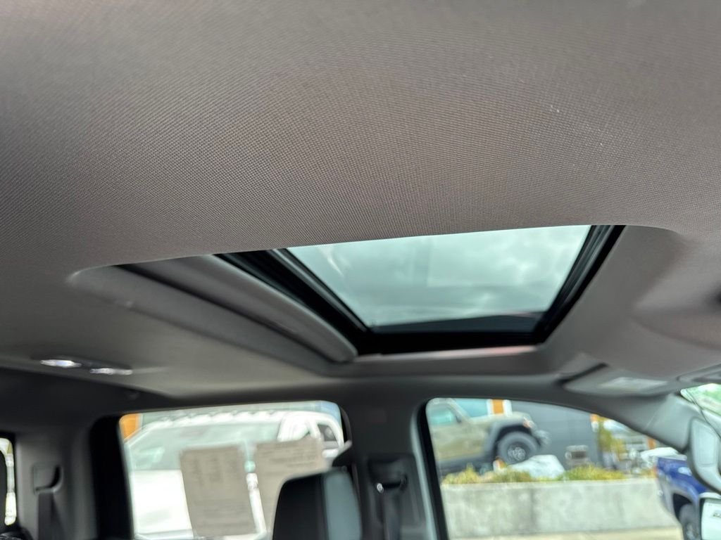 Used 2025 Titanium Rush Metallic GMC Denali image 10