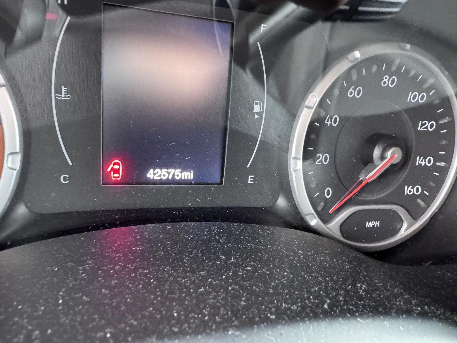 Used 2016 Carbon Black Metallic Jeep Justice image 6