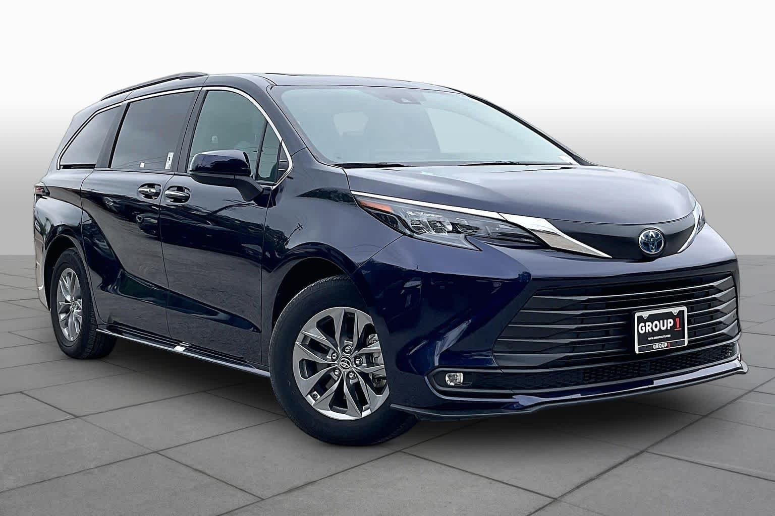 Used 2025 Blueprint Toyota XLE image 3