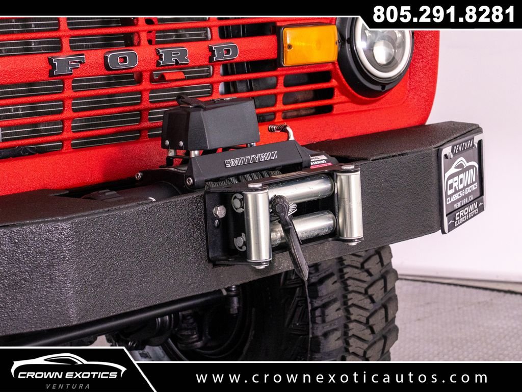 Used 1972  Ford 2dr Convertible image 11