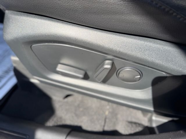 Used 2022 White Ford ST image 23