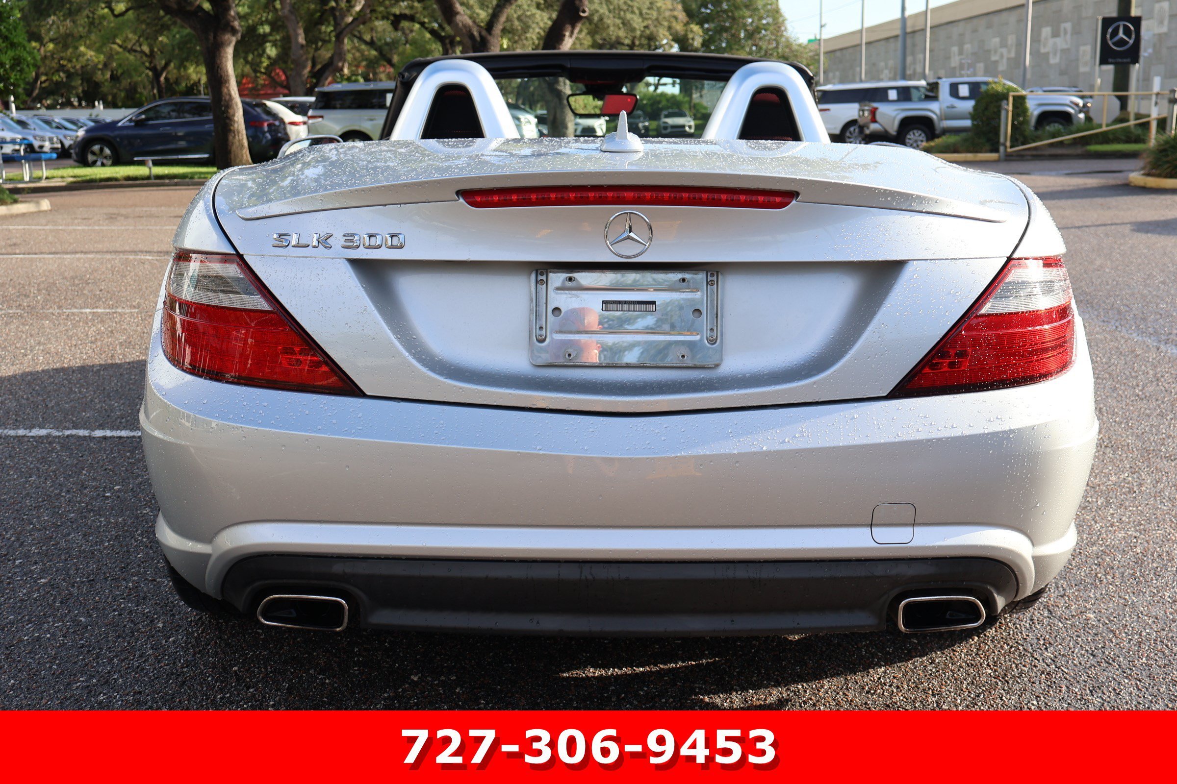 Used 2016 Silver Mercedes-Benz SLK 300 image 8