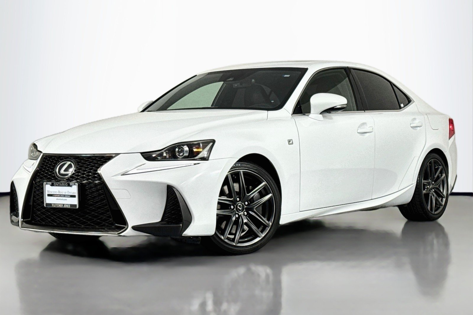 2017 Lexus IS 350 200t's photo