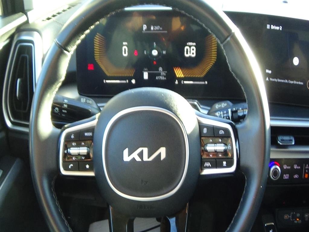 Certified Used 2024 Everlasting Silver (erg) Kia S image 19
