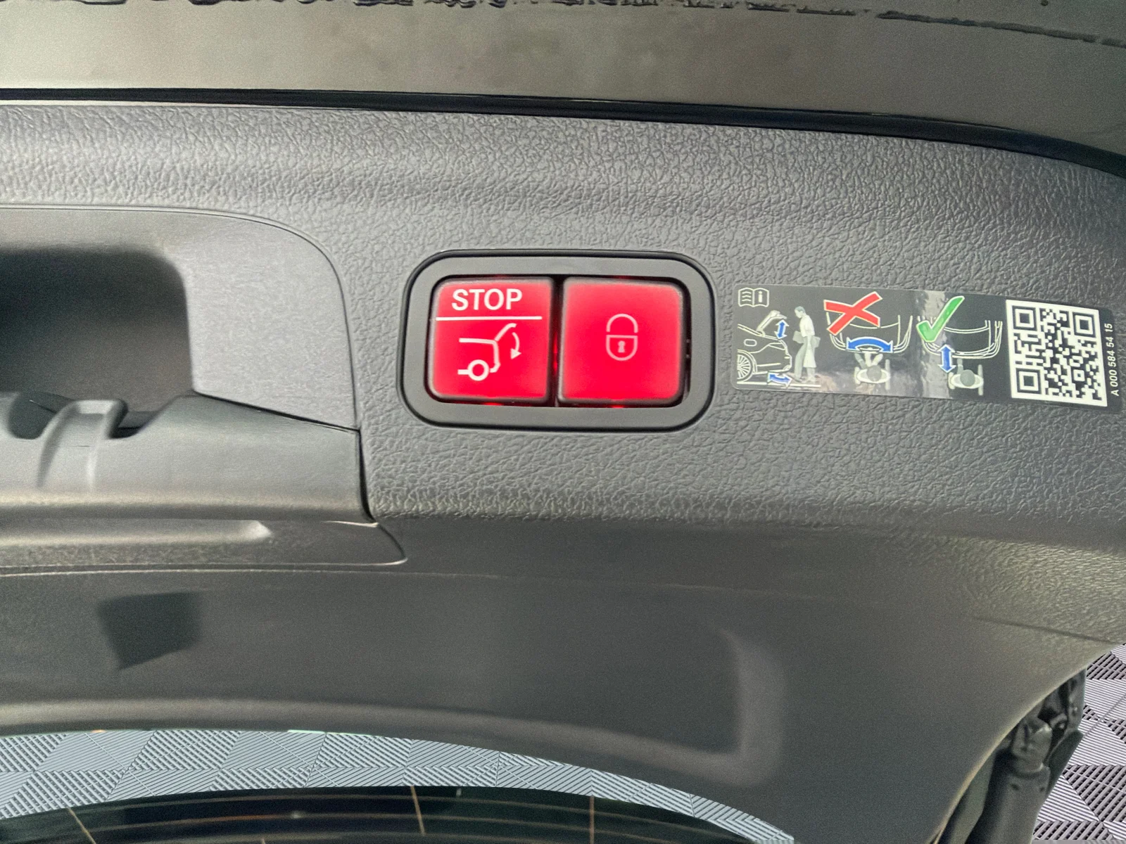 Used 2025 Black Mercedes-Benz Gle 350 4matic Suv image 8