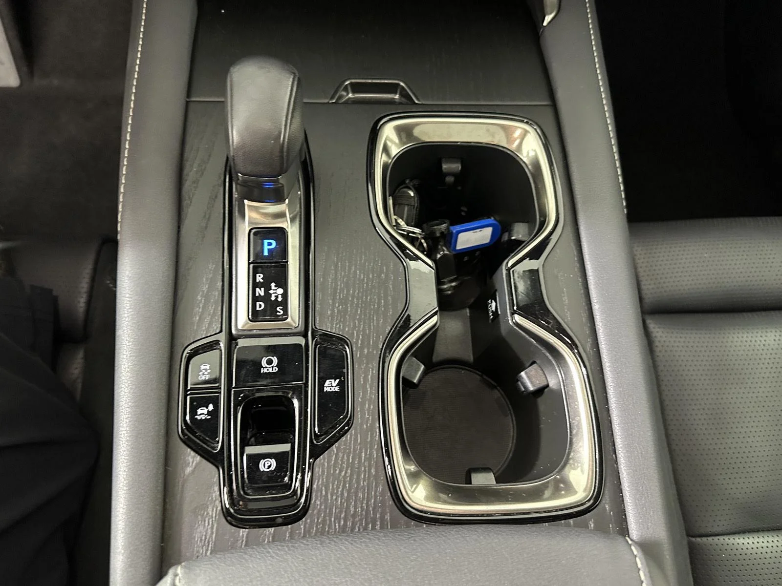 Used 2023 Copper Crest Lexus RX 350h Luxury image 23