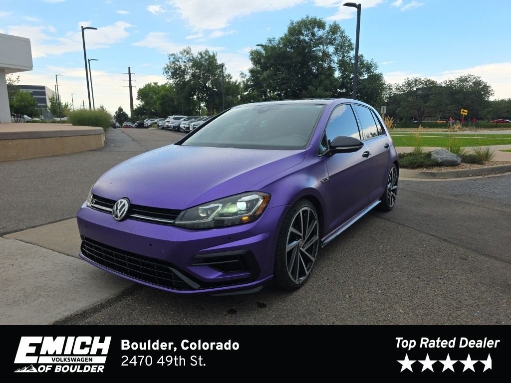 Used 2018  Volkswagen DCC & Navigation 4Motion image 1