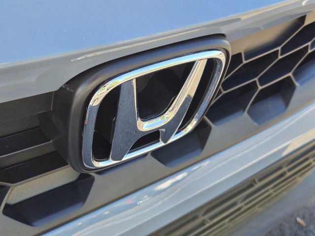 Used 2024  Honda Sport image 5