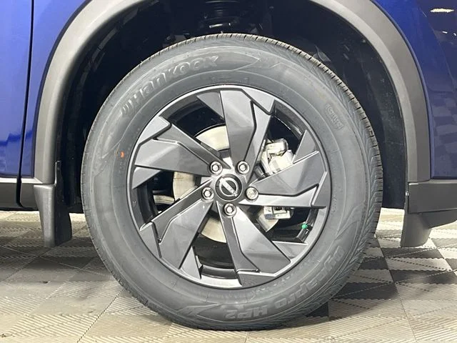 2026 Nissan Rogue SV - Photo 10