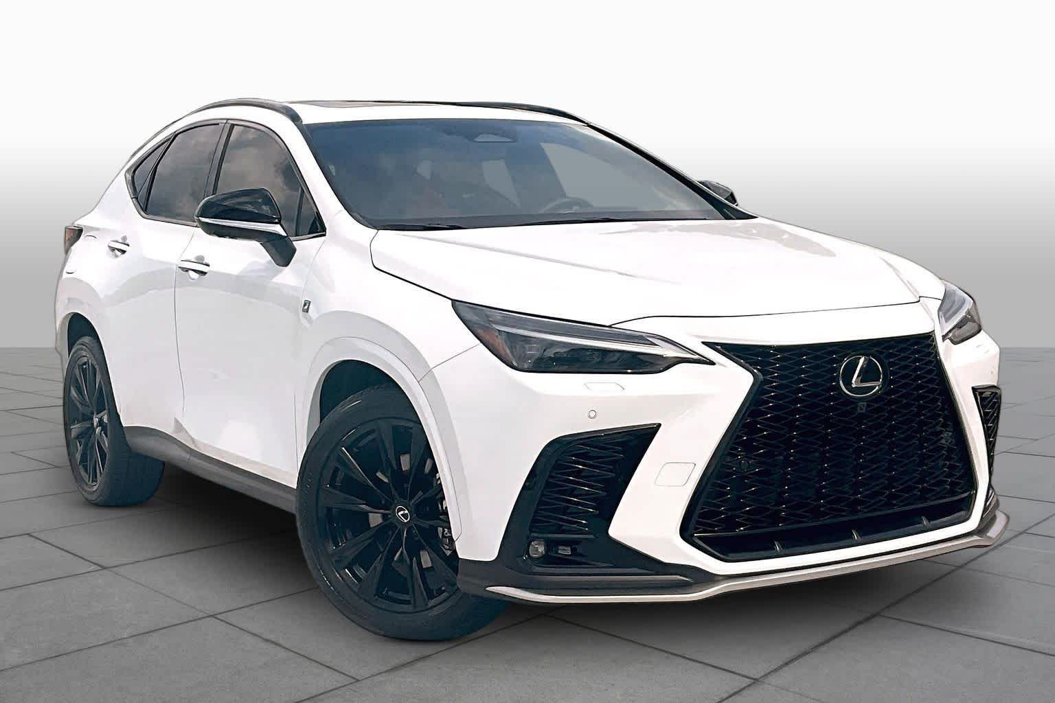 Used 2023 Ultra White Lexus F SPORT Handling image 3