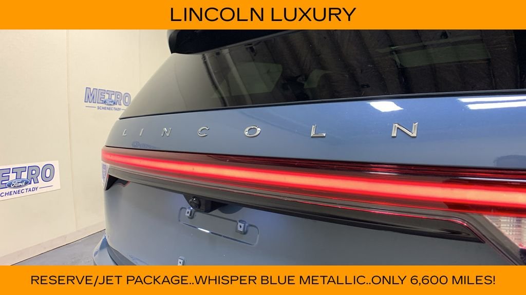 Used 2025 Blue Metallic Lincoln Reserve image 19