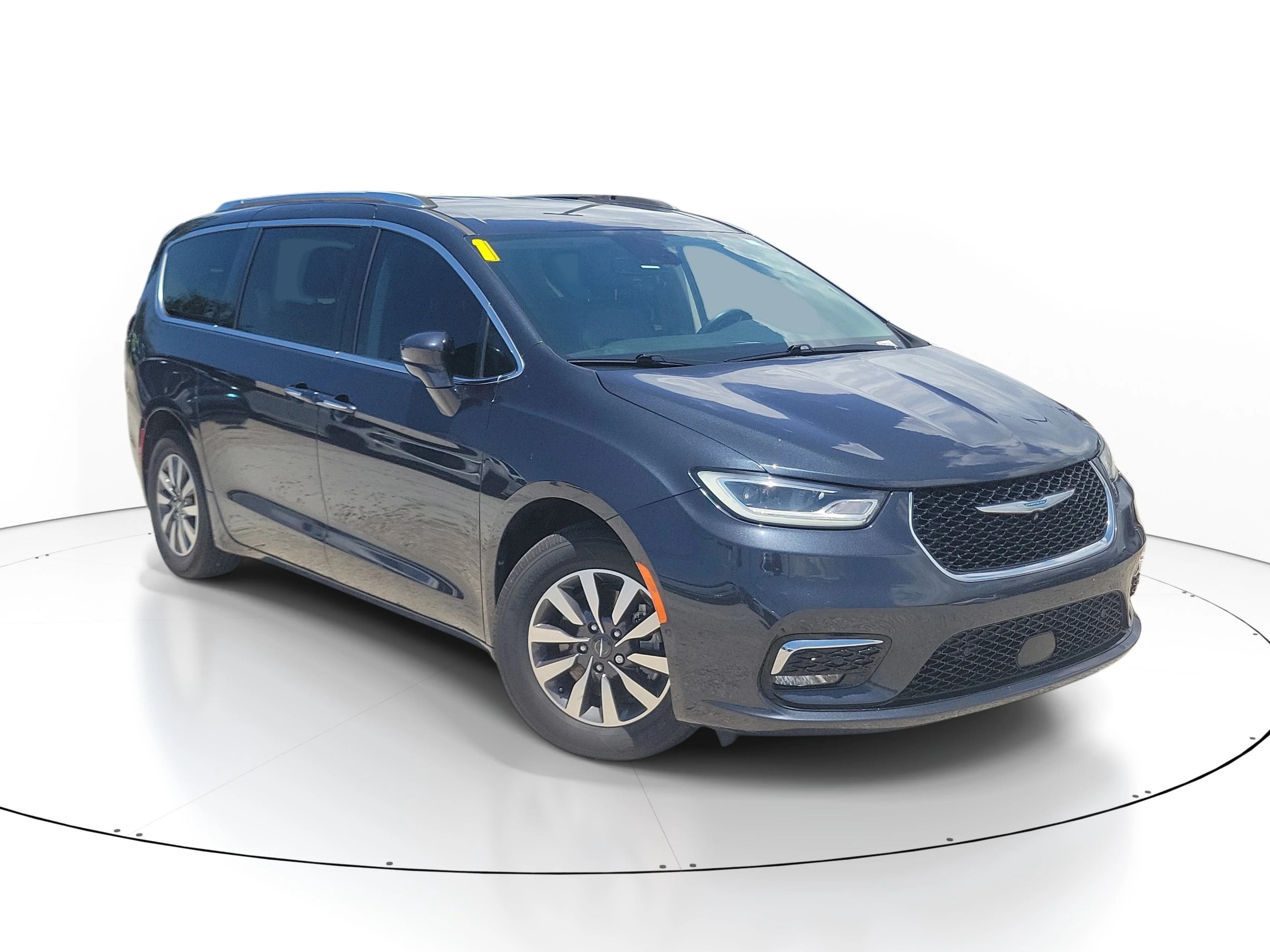 Used 2021 Maximum Steel Metallic Clearcoat Chrysler Hybrid Touring L image 1