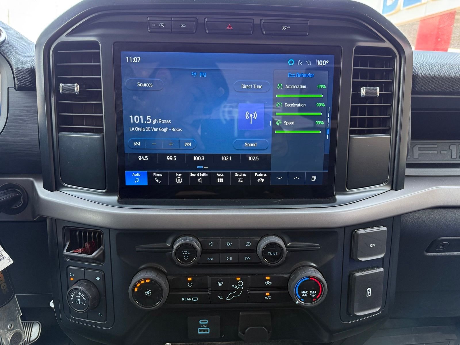 Used 2024 Blue Ford XL image 6