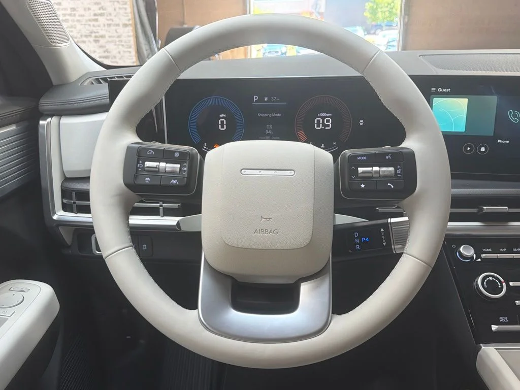 New 2027 Hampton Gray Hyundai SE image 19