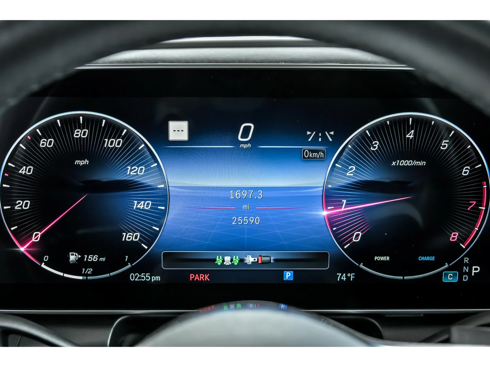 Used 2023 Silver Mercedes-Benz GLC 300 4MATIC® image 16