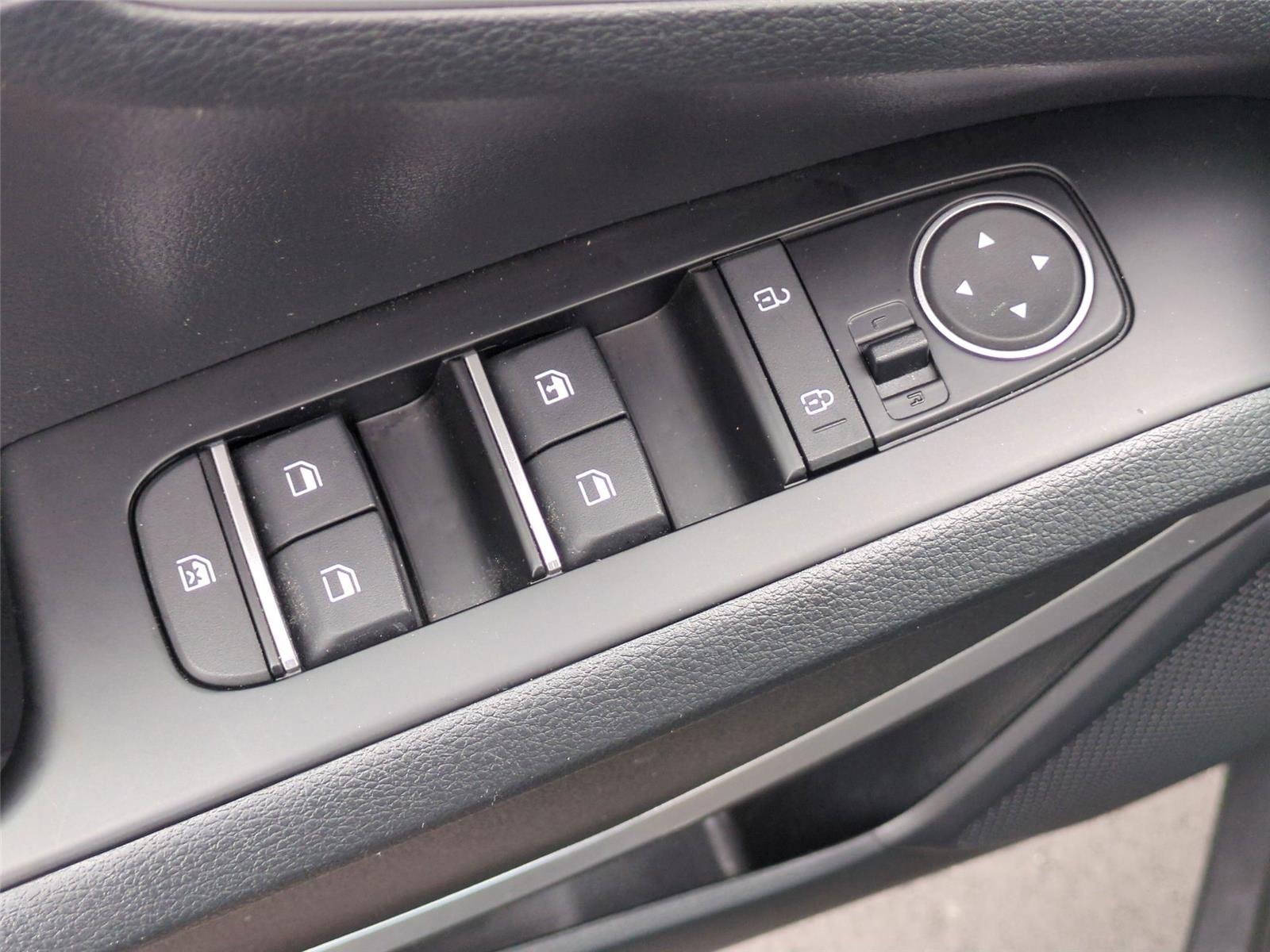 Used 2025 Gravity Gray Kia LX image 26