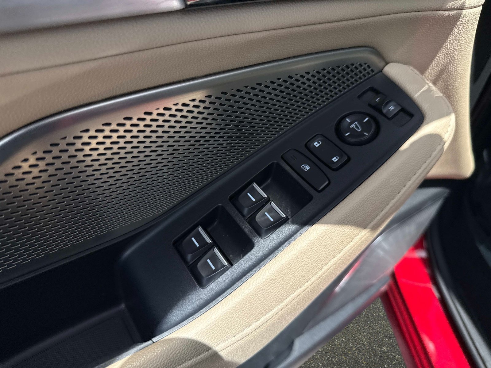 Used 2024 Performance Red Pearl Acura 3.5L image 18