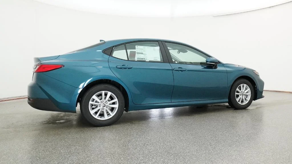 New 2026 Ocean Gem Toyota LE image 4