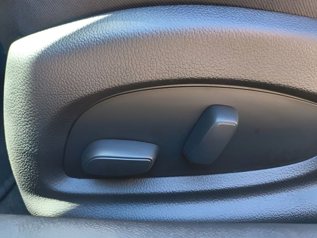 2023 Chevrolet Camaro 2LT - Photo 14