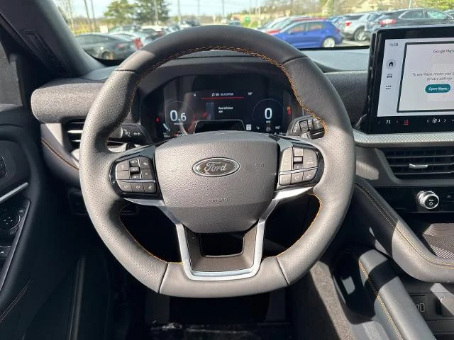 New 2026 Space White Metallic Ford Tremor® image 70