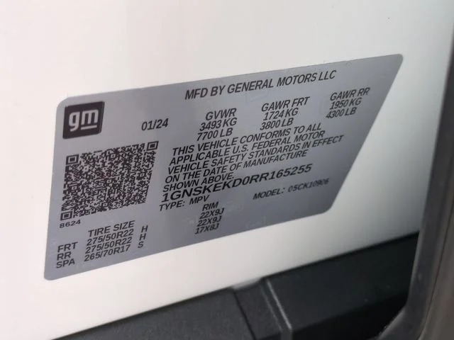 Used 2024 White Chevrolet RST image 38