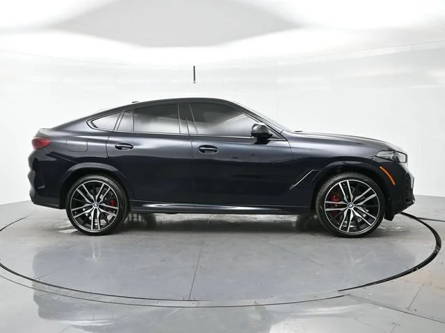 Used 2026 Carbon Black Meta BMW M60i image 8
