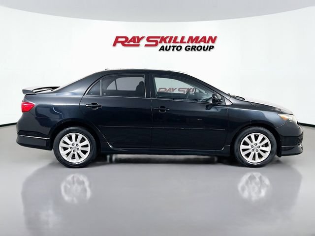 2010 Toyota Corolla S - Photo 8