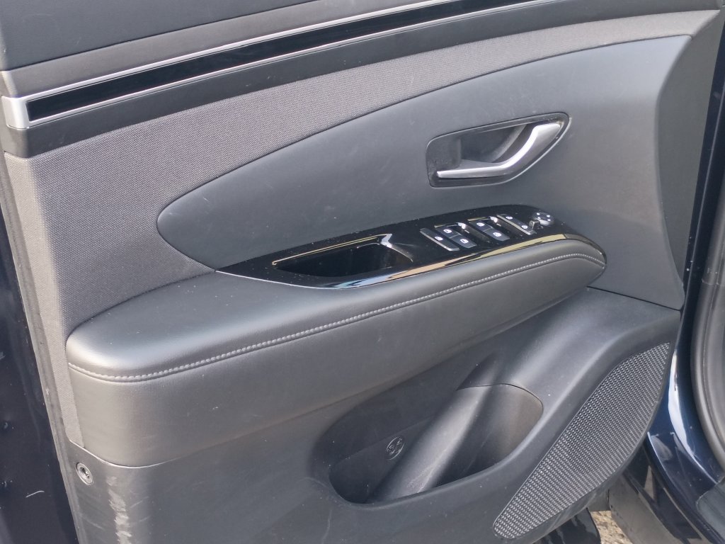 Used 2022 Blue Hyundai SEL Convenience image 13
