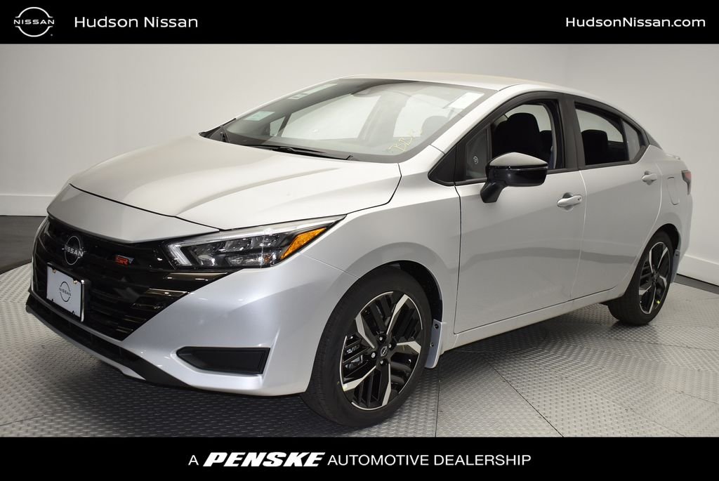 2025 Nissan Versa Sedan SR