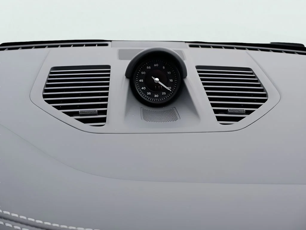 Used 2025 White Porsche Carrera image 21