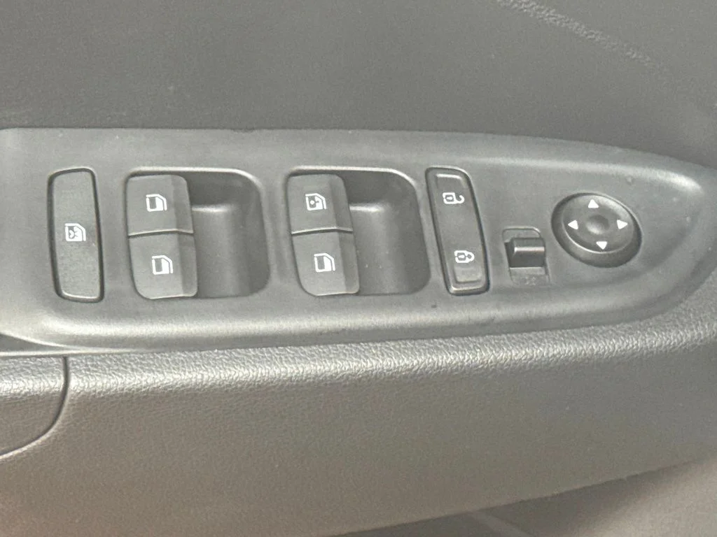 New 2026 Lunar White Hyundai SEL image 22