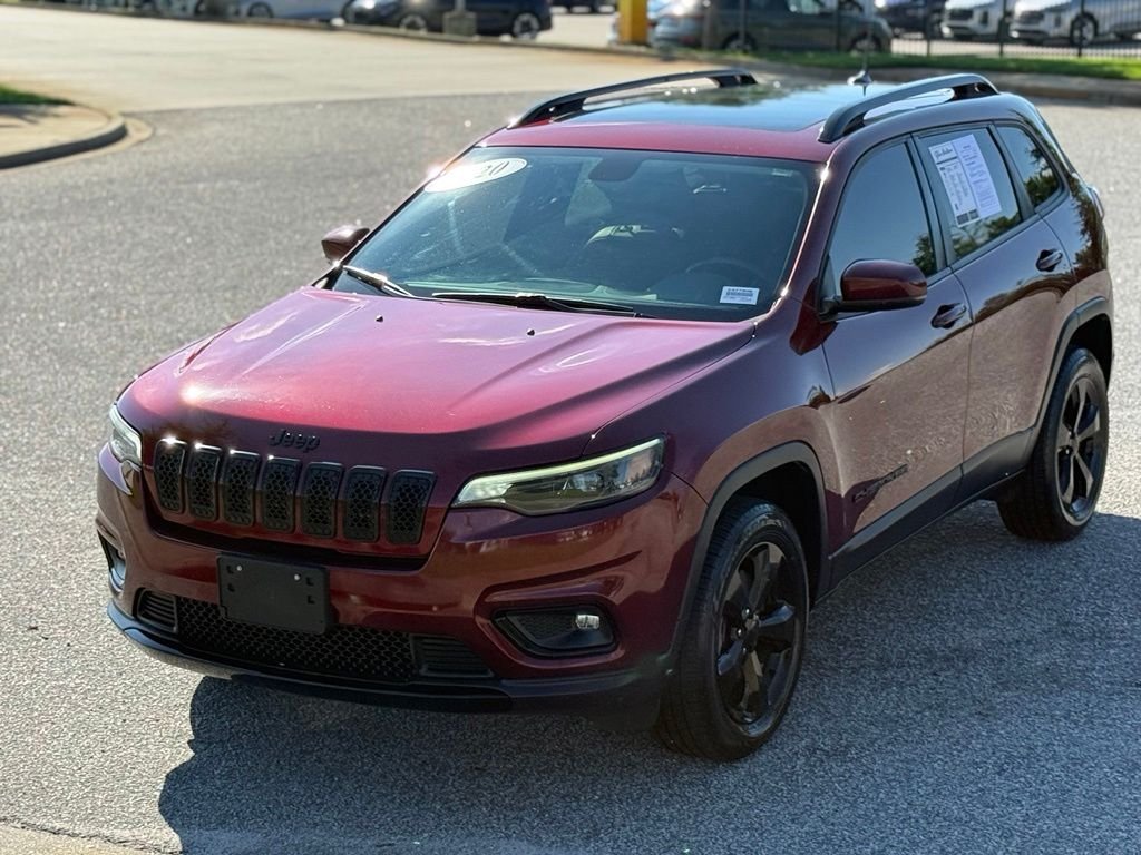 Used 2020 Red Jeep Latitude Plus image 7